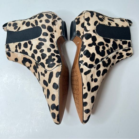 Linea Paolo Anthro Leopard Printed Calf Hair Point Toe Ankle Booties boots - Picture 5 of 7